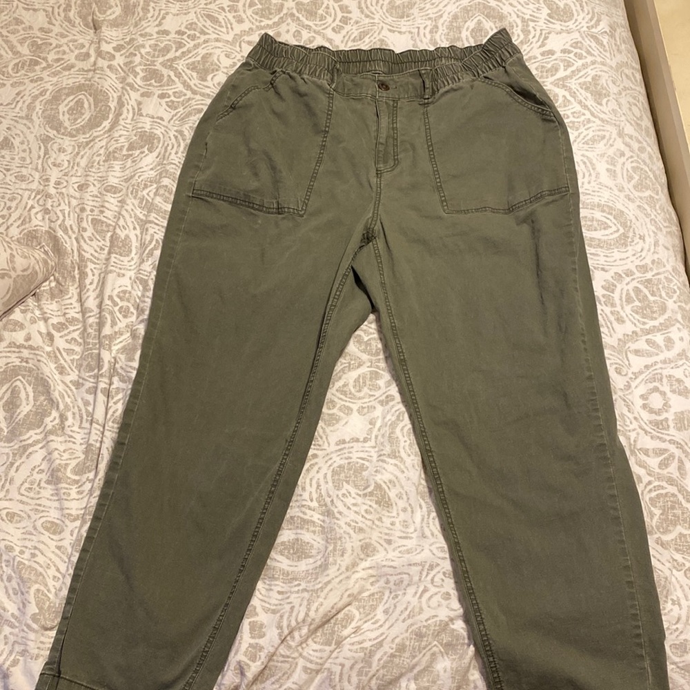 Comfortable elastic waist pants in a light sage green